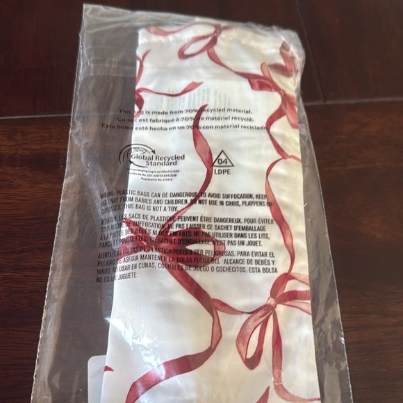NWT Pottery Barn Monique Lhuillier Aubree Bow Eye Mask - Picture 6 of 6